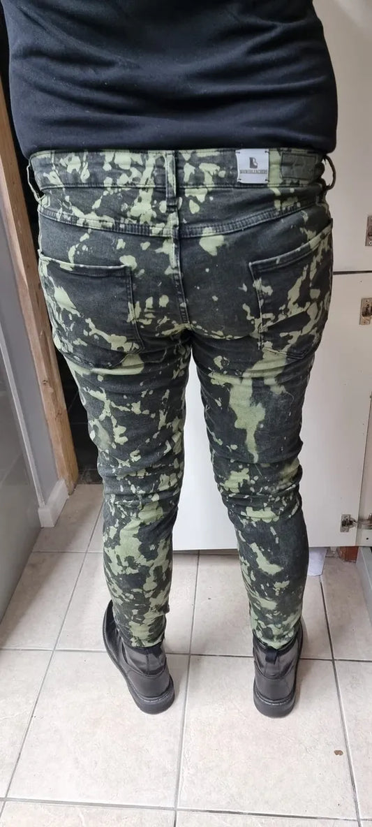 Green Hankycode Bleachers